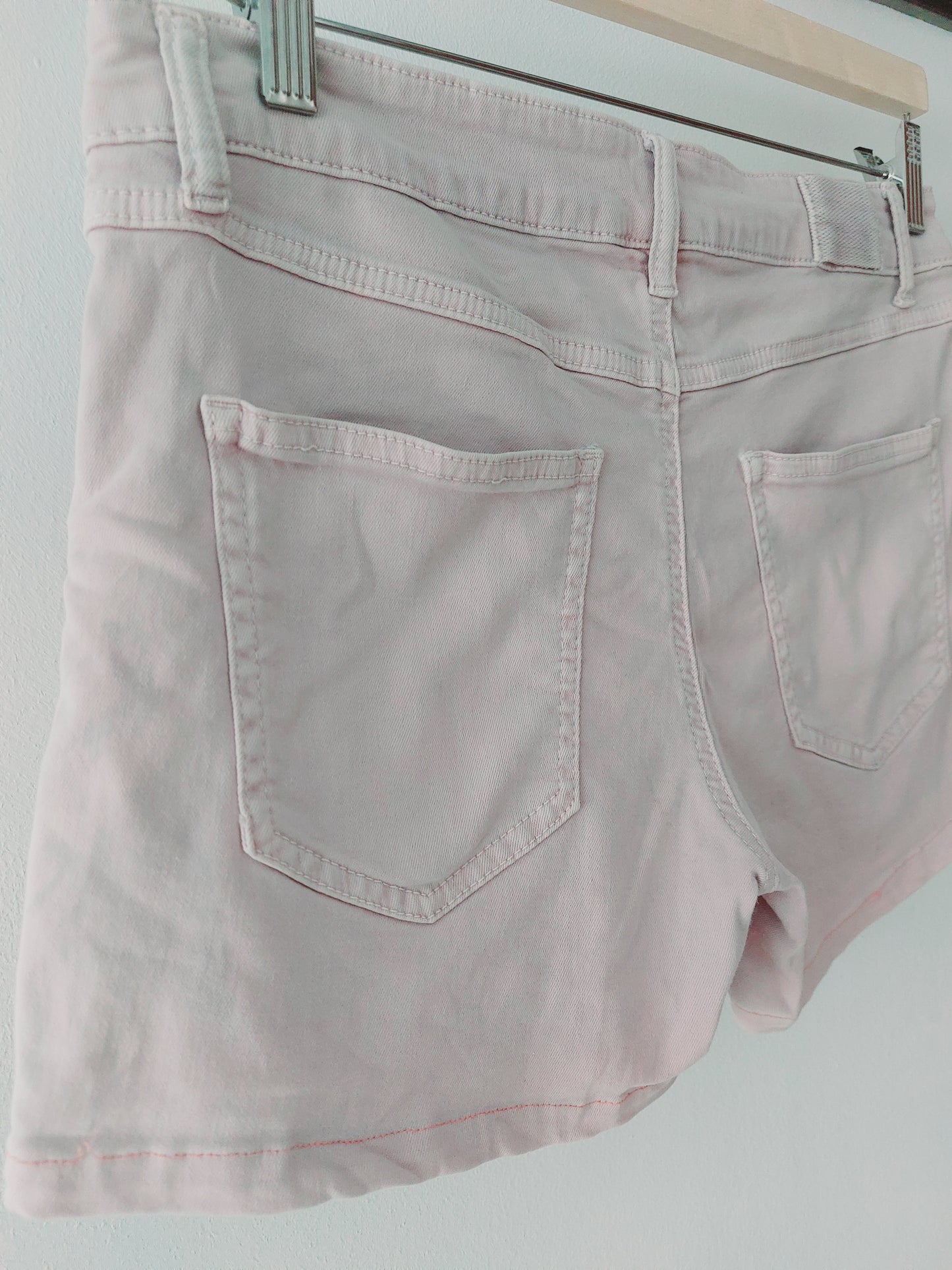 SHORT ROSI