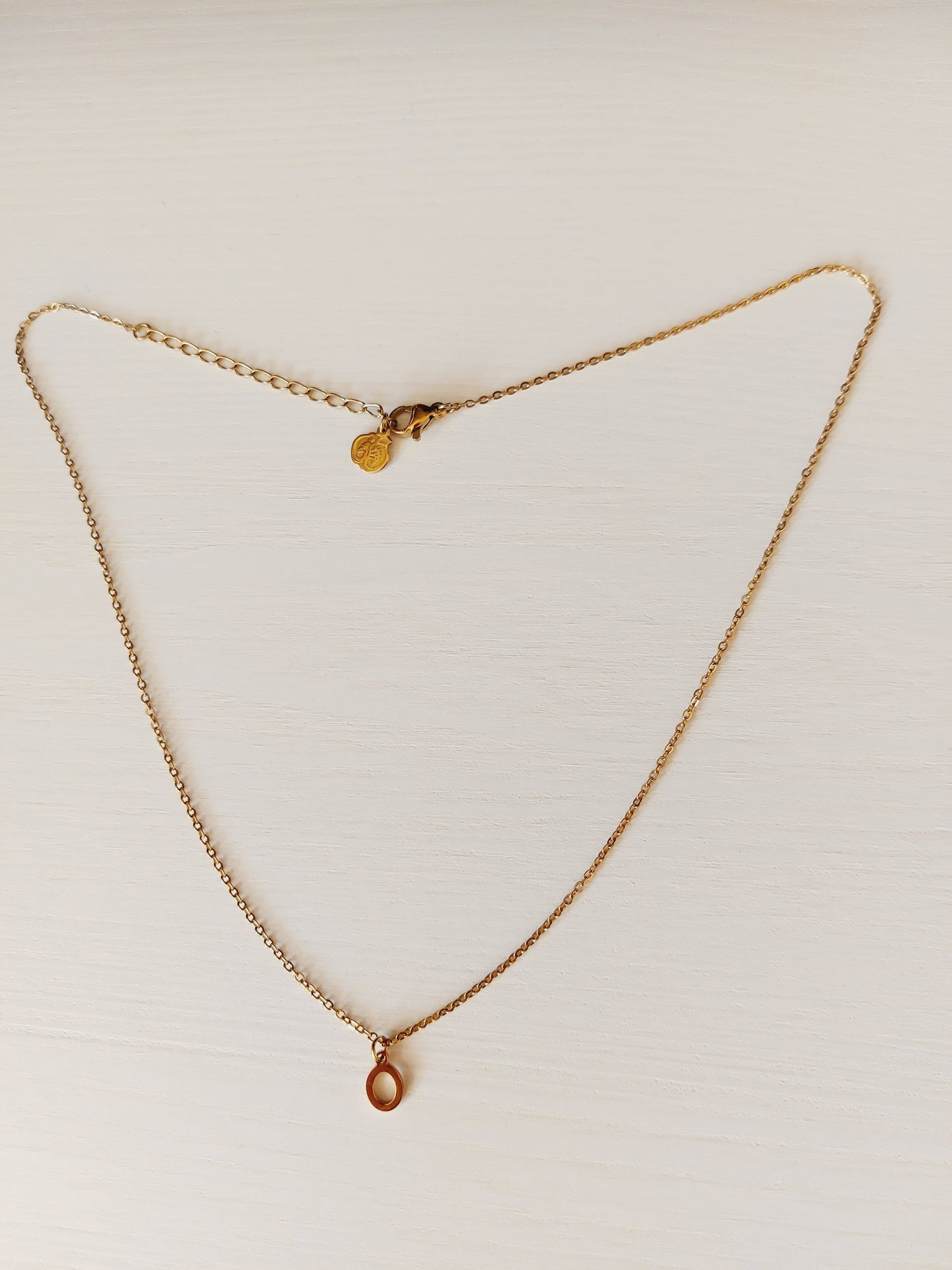 GARGANTILLA GOTA